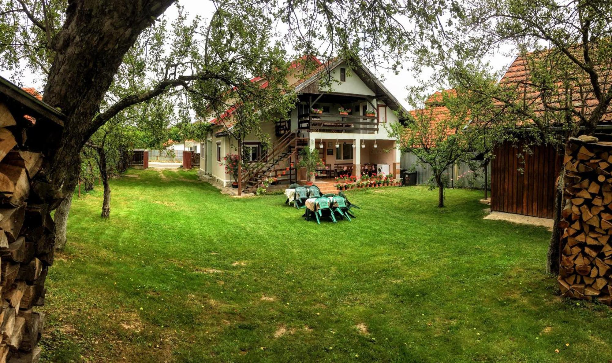 Hotel Casa Popa Cîrţişoara Exteriér fotografie